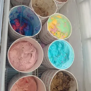 36 flavors of Thrifty and Blue Bell ice creams.