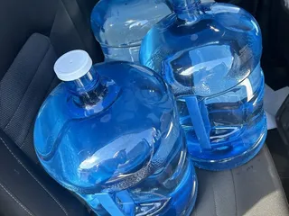 Water and Ice Chandler - Water Plus