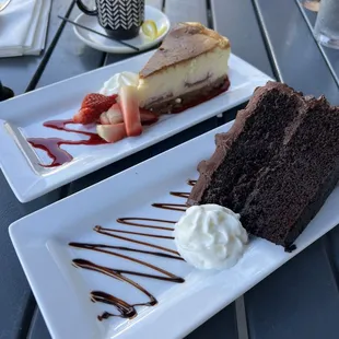 Dessert, raspberry and white chili cafe cheesecake and chocolate cake