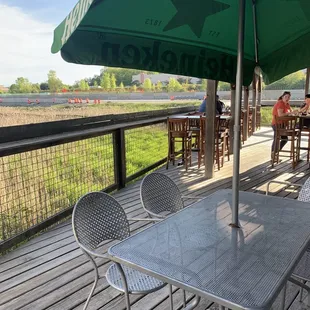 Outdoor seating (dog friendly).