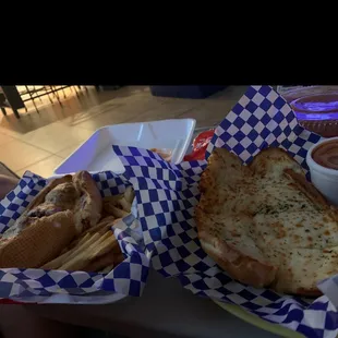 Meatball Sandwich, Garlic Cheese Bread, Chicken Parm Sandwich are a amazing. Tap In Yelpers!!!