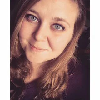 Mandy H.