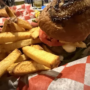 VERY GOOD BURGER