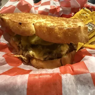 Single patty smash burger