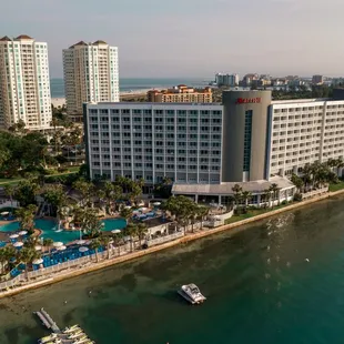Watercolour Grillhouse at Clearwater Beach Marriott Suites on Sand Key overlooks the Bay photo by Mike Butler