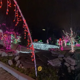 Gardens Aglimmer 2024