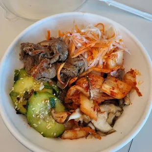 This bulgogi bowl was actually kinda fire. Lots of pickled veggies.