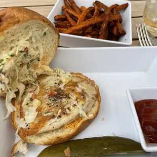 Fish sandwich