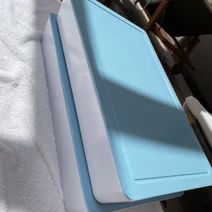 Food trays