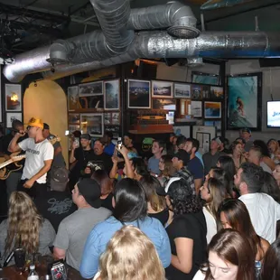 Bret Bollinger from Pepper LIVE