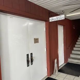 The way in, I almost backed out but glad I didn&apos;t