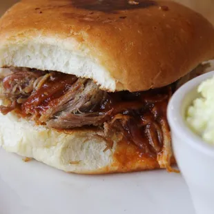 Pulled pork sandwich