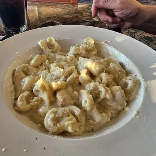 This is how the bowl was served. Sloppy. But the flavor was good.