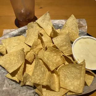 Queso and chips