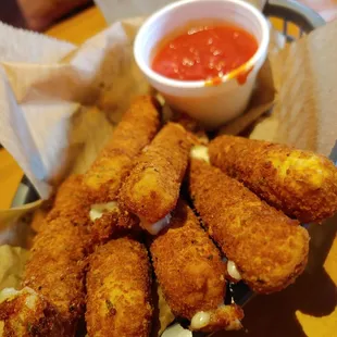 Mozzarella Sticks Appetizer $8.