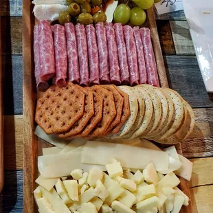 Charcuterie Board (Large)