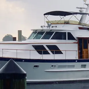 Waterside Yacht Charter