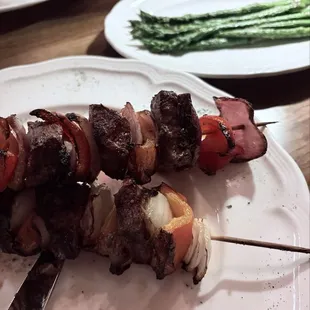 Picahna Kabobs and Asparagus