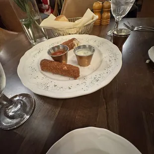 Mozzarella sticks