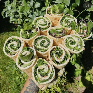 Thursday's Special, Spinach &amp; Pear Lavosh!