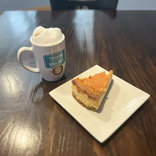 20 oz Cappuccino and Pumpkin Cheesecake