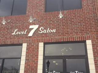 Level 7 Salon