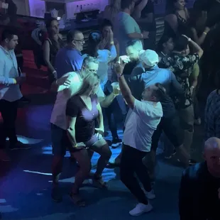 Main level at the Wave