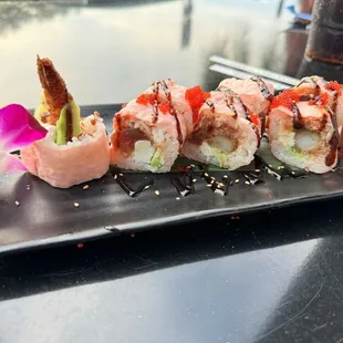 Tsunami roll