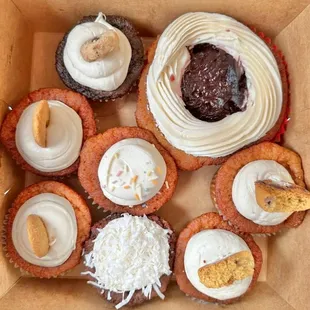 cupcakes, food, dessert