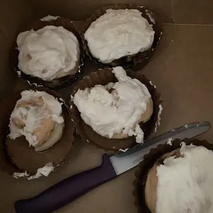 Vegan cinnamon rolls