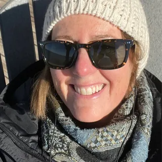Kim G.