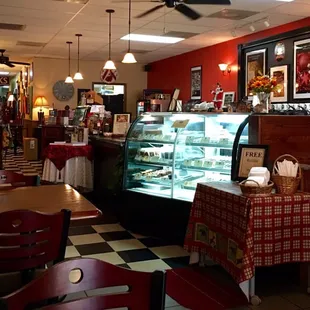 Great place and super people, and they have cheesecake!