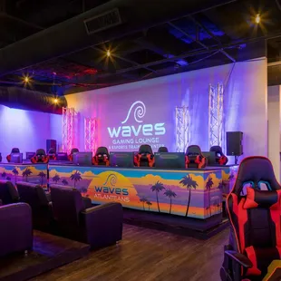 Gaming Lounge at Waves Resort | Corpus Christi TX