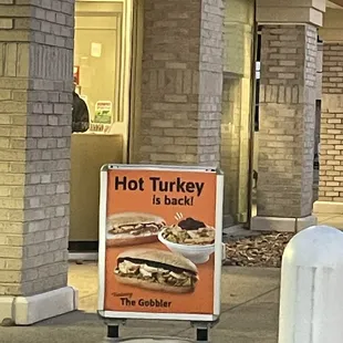 outside, ramen and noodles