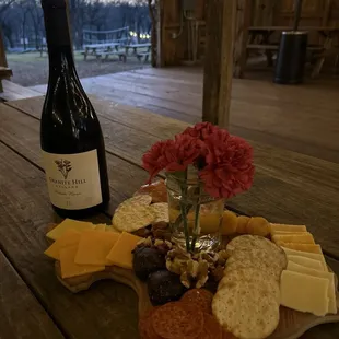 Valentines Date Night event... Charcuterie and wine.