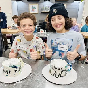 Sugar, spice, and everything nice!  Cake decorators turn cakes into edible works of art in our kids' cake decorating class.