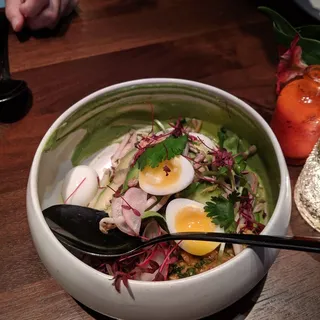 Avocado "Gado Gado"