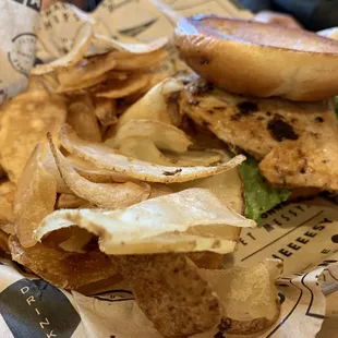 Chicken BLT with chips