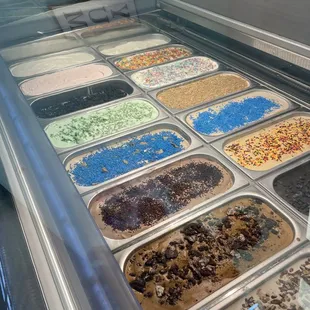 16 handcrafted flavors to choose from