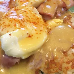 Eggs Benedict