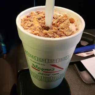 Small Butterfinger Wayne's Wizzard