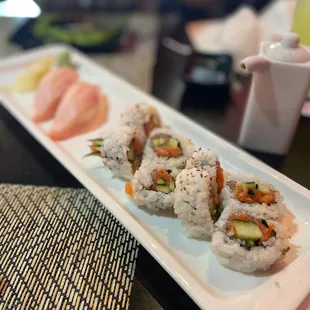 Spicy Salmon Roll