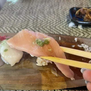 Omakase Sushi Set
