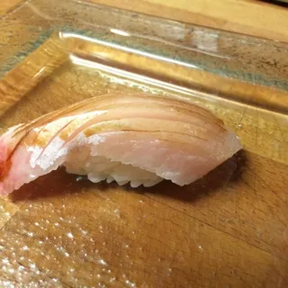 Hamachi Toro
