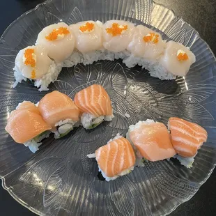 Sea Fairy top, salmon and cream cheese on the bottom. You can see from the pic how fresh everything is.