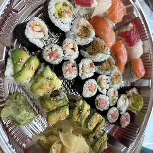 Spicy Hamachi Roll