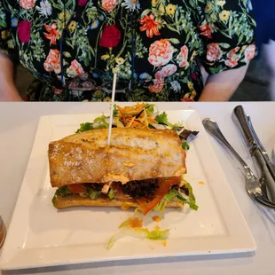 Shrimp and oyster po boy