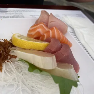 Sashimi Mixed 6 pcs