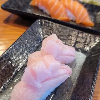 Salmon Sushi