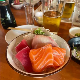 Sashimi Mixed 6 pcs